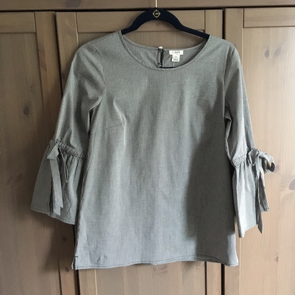 NWT J. Crew Bell-sleeve top in Microgingham - Picture 3 of 6